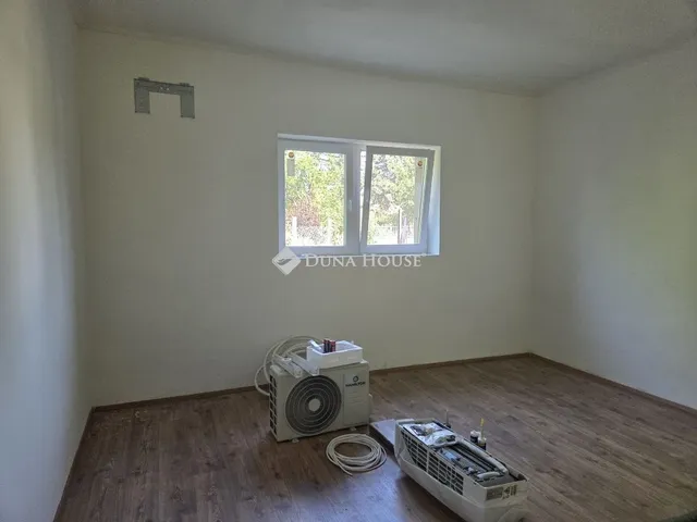 Eladó lakás Szob 40 nm