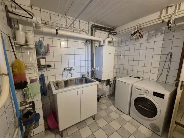 Eladó ház Csömör 121 nm