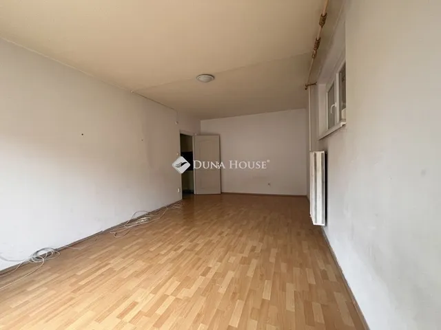 Eladó lakás Budapest XVII. kerület, Rákoskeresztúr 37 nm