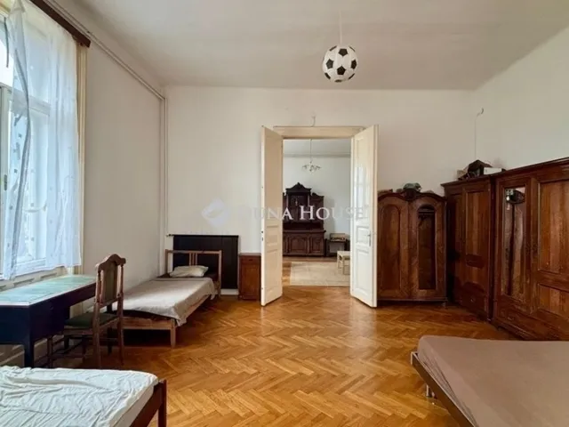 Eladó lakás Budapest VIII. kerület, Corvin negyed 77 nm