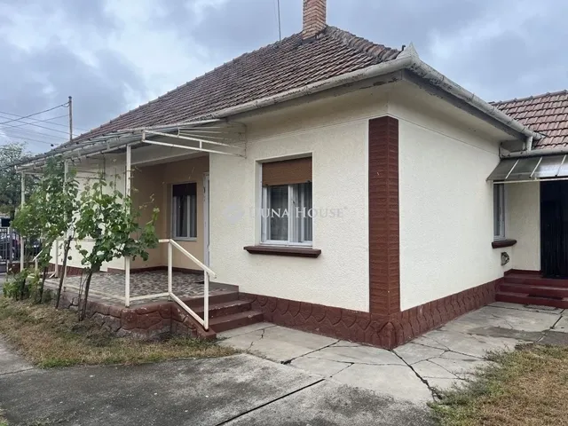 Eladó ház Albertirsa 93 nm