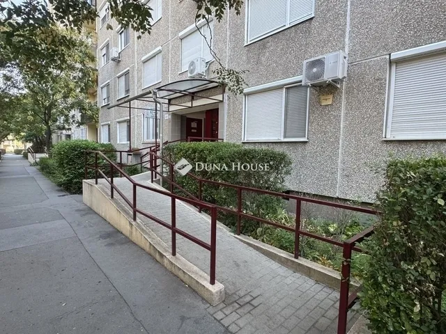 Eladó lakás Budapest XV. kerület, Újpalota 53 nm