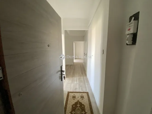Eladó lakás Budapest III. kerület 61 nm