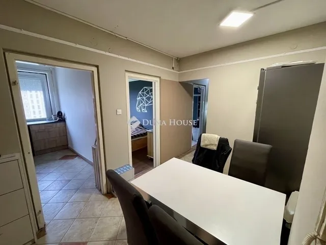 Eladó lakás Budapest III. kerület 56 nm