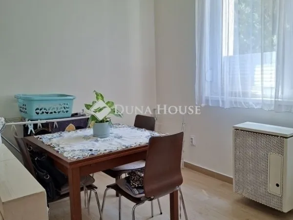 Eladó lakás Budapest XVI. kerület 39 nm