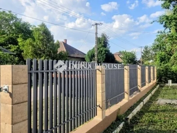 Eladó ház Pusztaszabolcs 120 nm