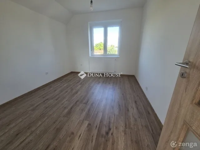 Eladó ház Pusztaszabolcs 120 nm