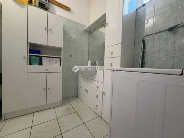 Eladó ház Vecsés 130 nm