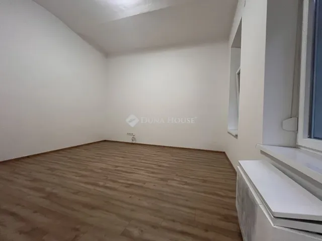 Eladó lakás Budapest XIV. kerület 30 nm