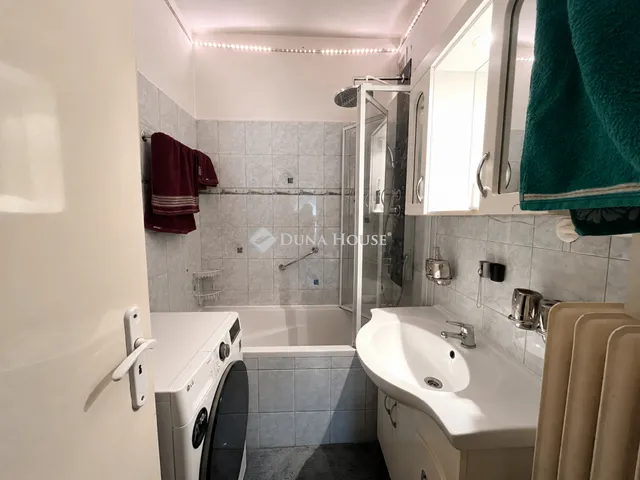 Eladó lakás Budapest XX. kerület 67 nm