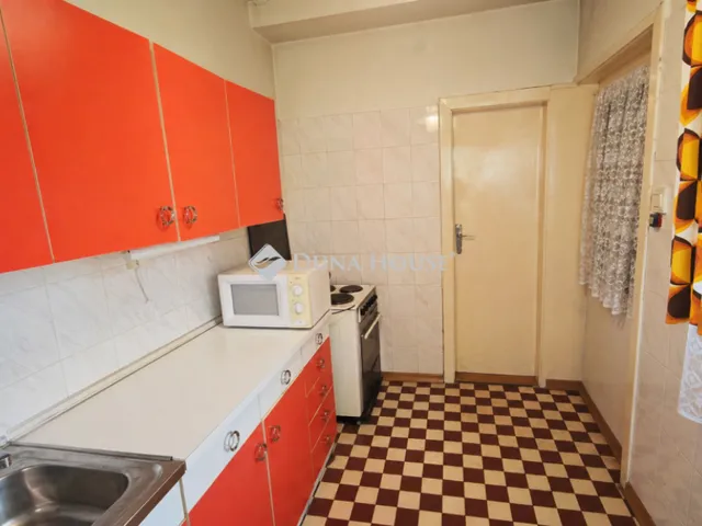 Eladó ház Budapest XVI. kerület 266 nm