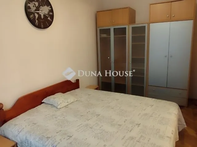 Eladó lakás Budapest VI. kerület 72 nm