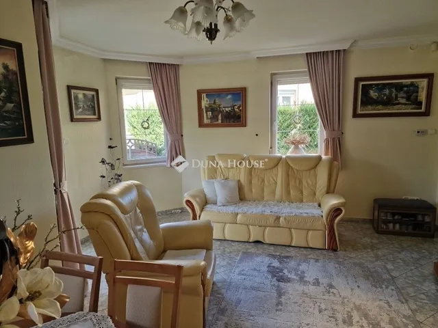 Eladó lakás Budapest XVII. kerület, Rákoskeresztúr 118 nm