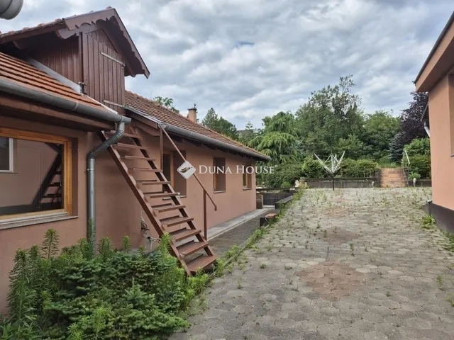 Eladó ház Csömör 126 nm