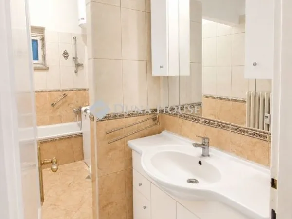 Eladó lakás Budapest XI. kerület, Szentimreváros 52 nm