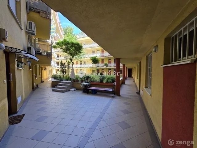 Eladó lakás Budapest XIV. kerület, Herminamező 42 nm