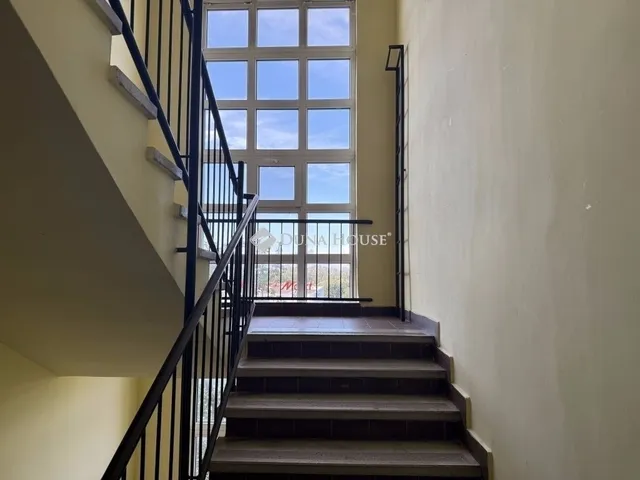 Eladó lakás Budapest XV. kerület, Újpalota 94 nm