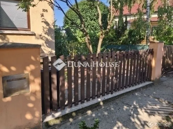 Eladó ház Budapest XVII. kerület, Rákoskert 240 nm