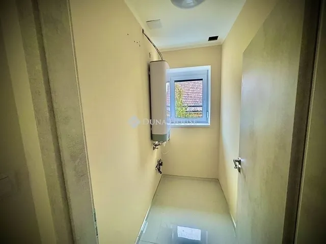 Eladó lakás Budapest XVIII. kerület, Belsőmajor 130 nm