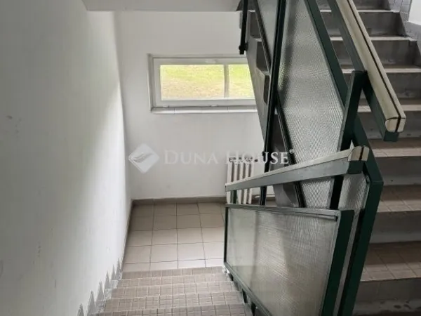 Eladó lakás Budapest XV. kerület, Újpalota 36 nm