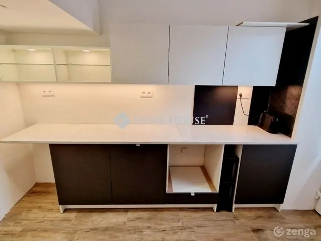 Eladó lakás Budapest X. kerület, Óhegy 27 nm