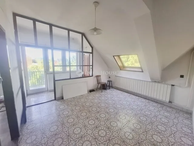 Eladó ház Vác, Lajostelep 190 nm