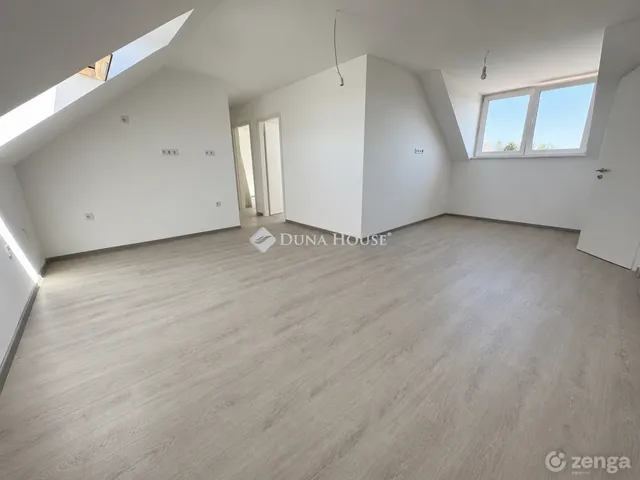 Eladó lakás Veresegyház 60 nm