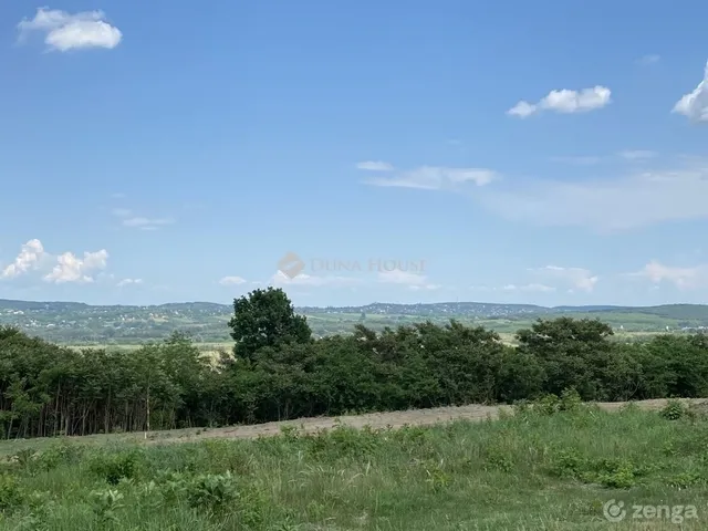 Eladó telek Mogyoród 755 nm
