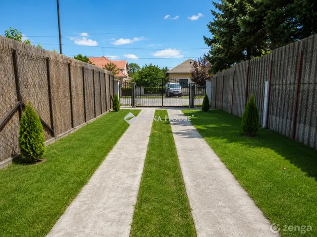 Eladó telek Mogyoród 1112 nm