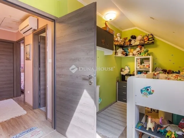 Eladó lakás Göd 77 nm