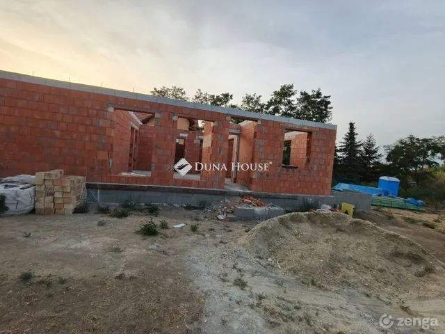 Eladó ház Kóka 93 nm