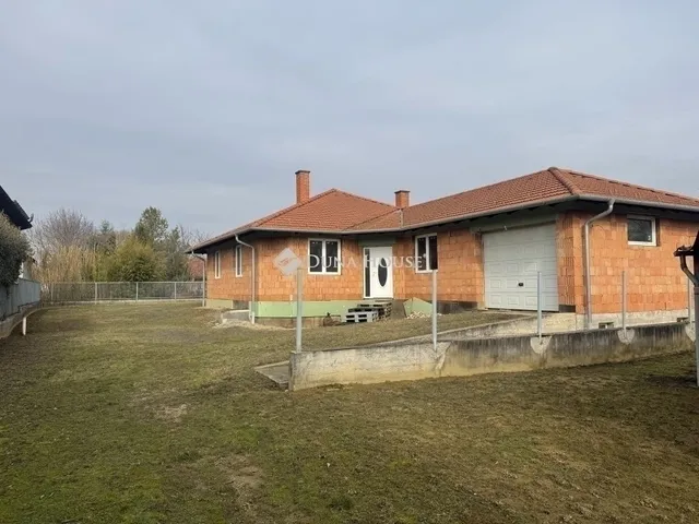 Eladó ház Gyömrő 170 nm