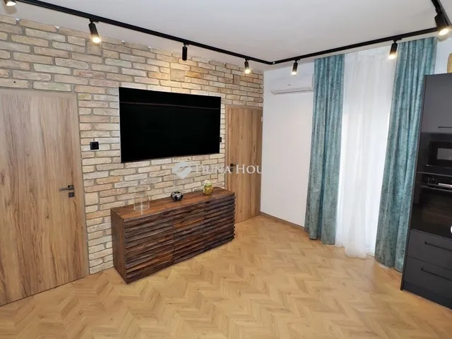 Eladó ház Budapest IV. kerület 91 nm