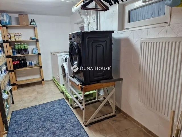 Eladó ház Budapest XVII. kerület, Rákoscsaba-Újtelep 169 nm