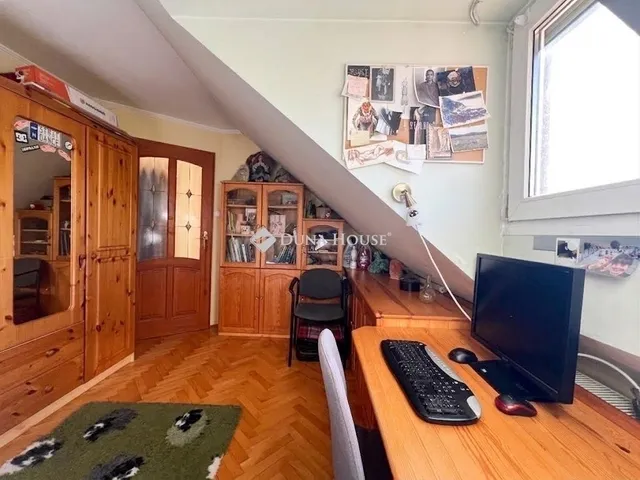 Eladó lakás Budapest XVI. kerület 102 nm