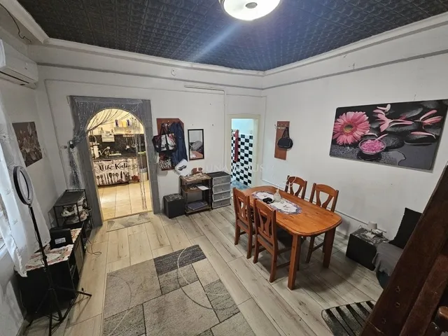 Eladó ház Budapest XV. kerület 52 nm