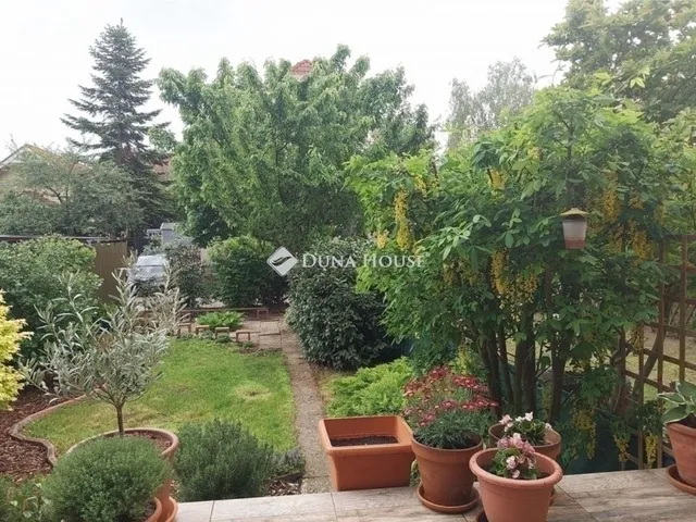 Eladó ház Csömör 121 nm
