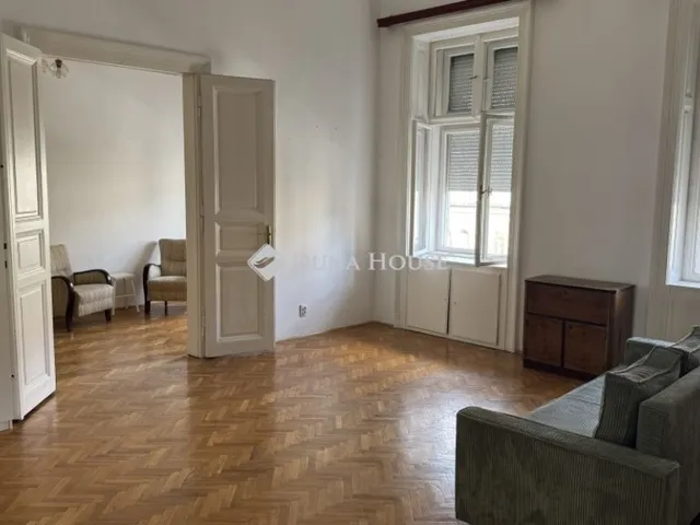 Eladó lakás Budapest V. kerület 63 nm