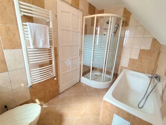 Eladó ház Budapest XVII. kerület, Rákoskert 103 nm