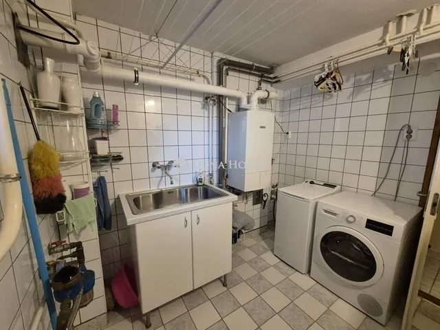Eladó ház Csömör 121 nm