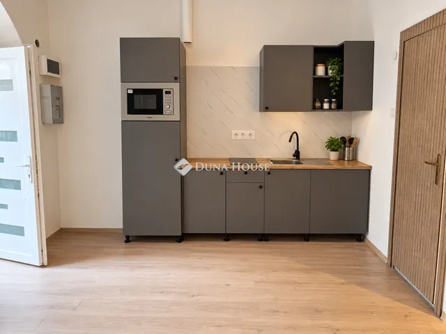 Eladó lakás Budapest VIII. kerület 29 nm