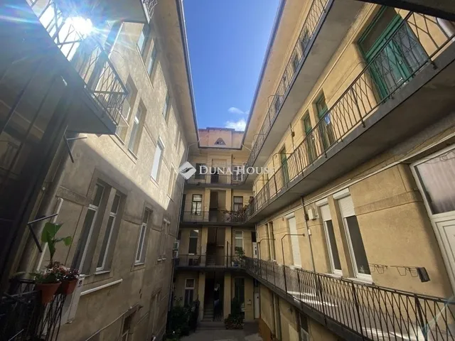 Eladó lakás Budapest IX. kerület 94 nm