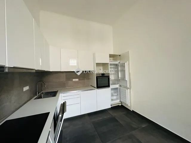 Eladó lakás Budapest VIII. kerület, Józsefváros 87 nm