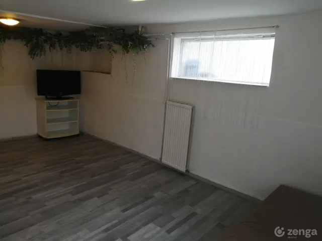 Kiadó lakás Érd, Vincellér 40 nm