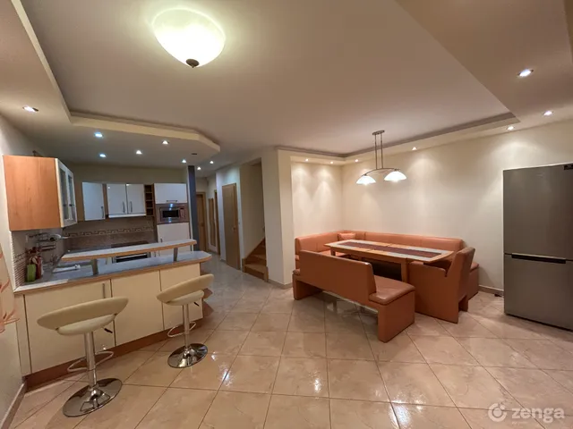 Kiadó ház Győr, Szabadhegy 155 nm
