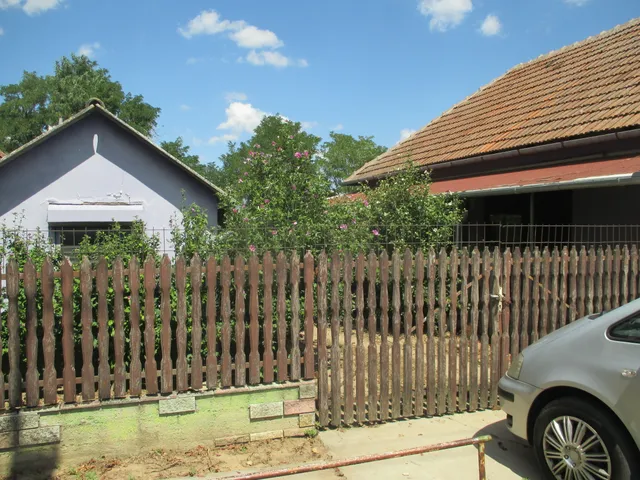 Eladó ház Zsadány 70 nm