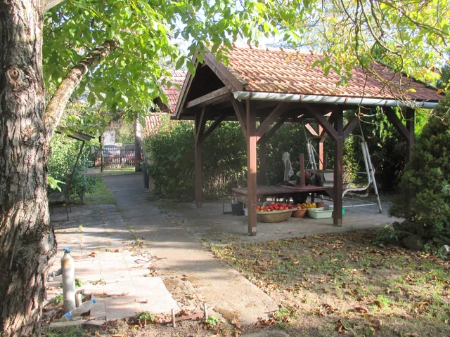 Eladó telek Békéscsaba, Borjúrétikertek 1000 nm