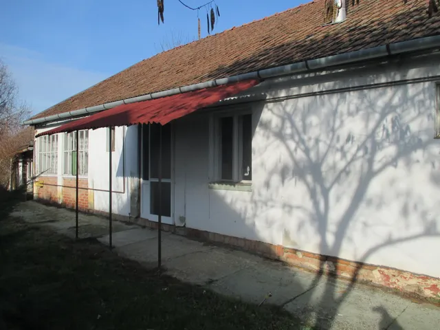 Eladó ház Elek 140 nm