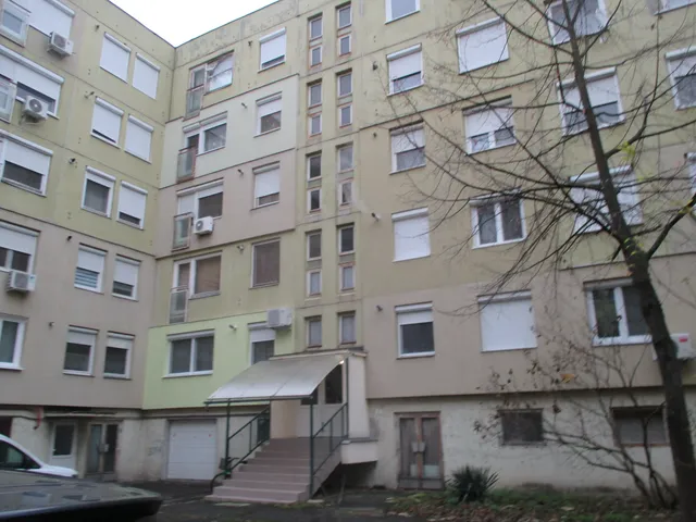 Eladó lakás Békéscsaba, Belváros 65 nm