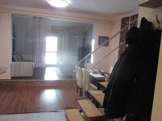 Eladó lakás Békéscsaba, Lencsési (József Attila) lakótelep 95 nm